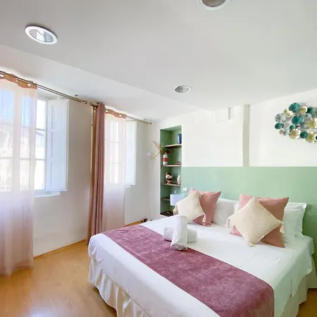 Ororosa Lucca City Center Apartment-3